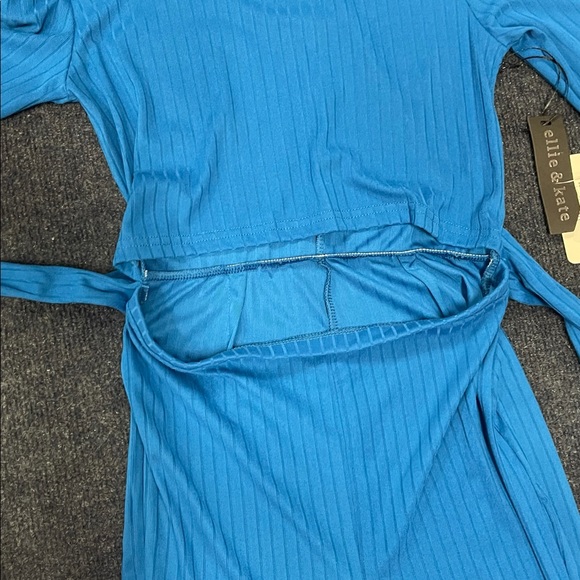 NWT 1 piece jumpsuit - Picture 7 of 10